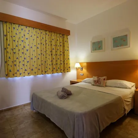 Calypso Family Apartment *